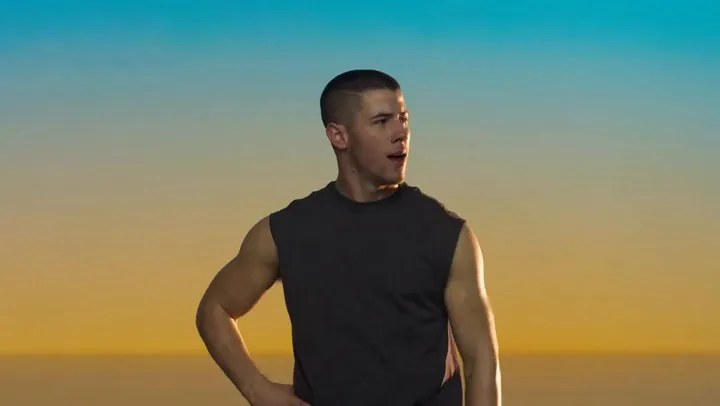 Spot Apple Watch - Chase