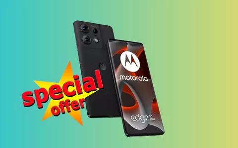 Risparmia PIU' DI 210 EURO sul Motorola Moto Edge50 Pro: offerta BOMBA