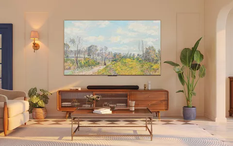 Smart TV TCL 4K con display da 65'' e comandi VOCALI: il prezzo tocca il FONDO (530€)