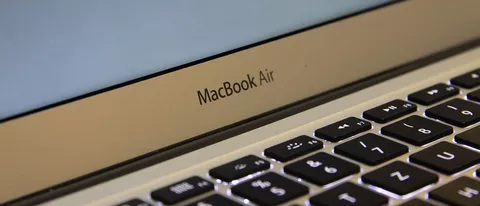MacBook Air compie 10 anni