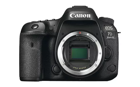 Canon 7D Mark III: cosa dobbiamo aspettarci, e quando?