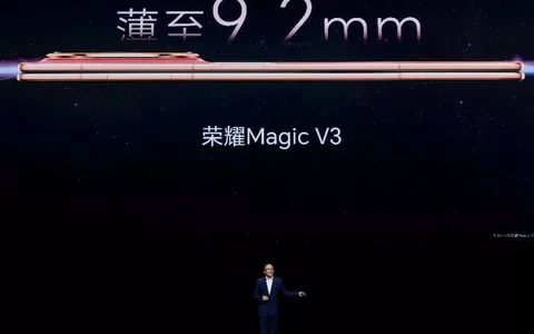 HONOR Magic V3: il pieghevole più sottile di sempre è disponibile in Cina