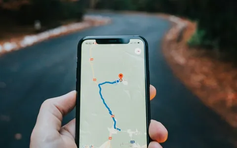 Google Maps: da oggi si può segnalare la presenza della Polizia