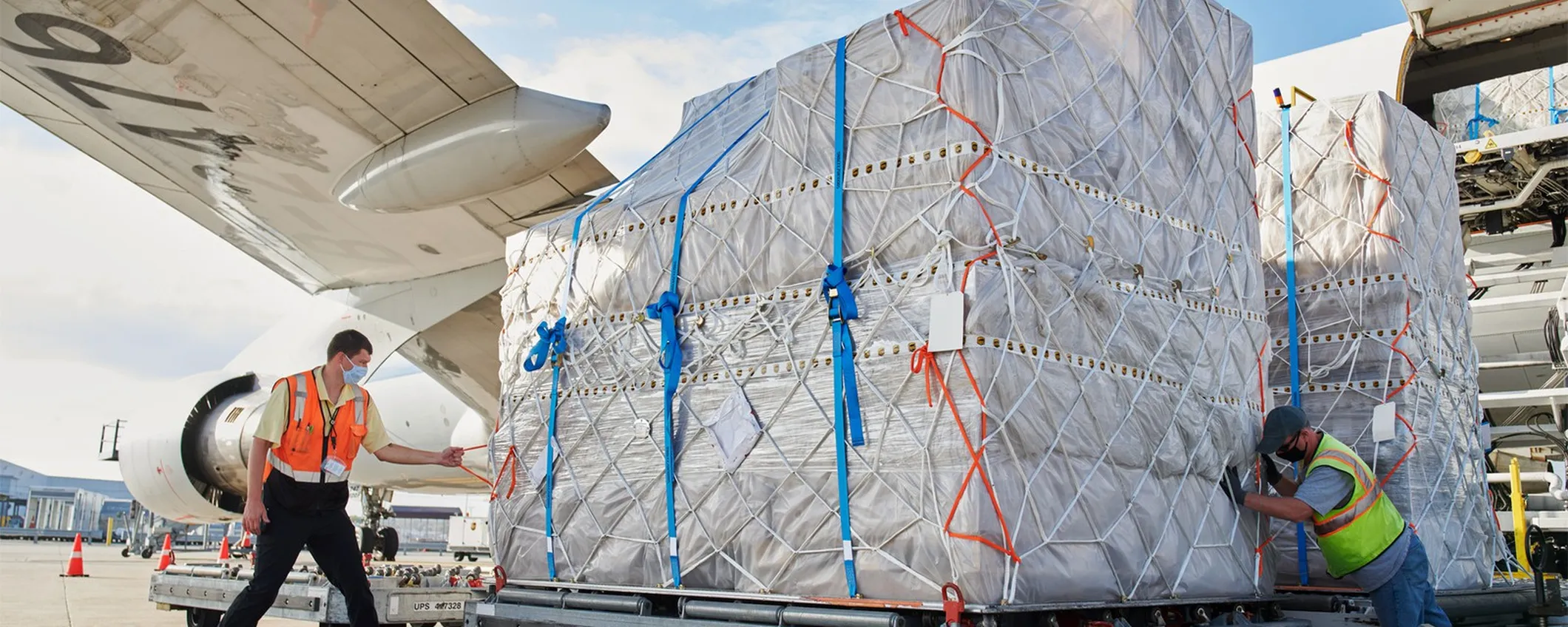 Apple, Cargo e Jet privati per ridurre i ritardi nelle consegne