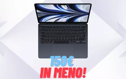 MacBook Air 2022 256GB a 150€ IN MENO: super prezzo Amazon