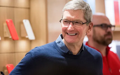 Centro di sviluppo app a Napoli, parla Tim Cook