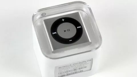 iFixit disseziona il nuovo iPod shuffle