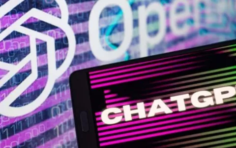 Apple contro ChatGPT: divieto assoluto per i dipendenti
