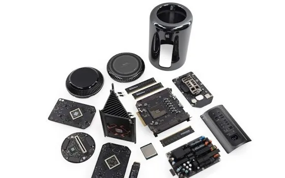 Mac Pro smontato da iFixit rivela Scheda Logica circolare e tanta espandibilità