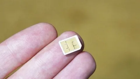 Nano SIM: lo standard sarà deciso questo mese