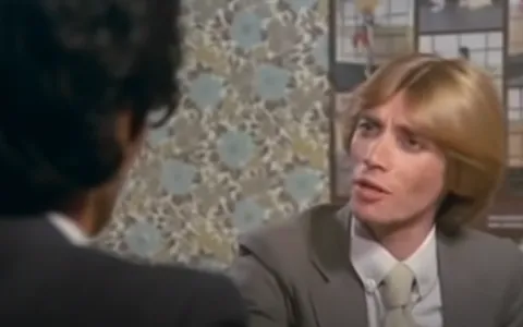 Nino D'Angelo denuncia video fake creato con intelligenza artificiale