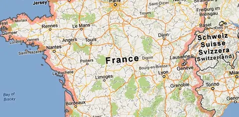 Francia: gli ISP vogliono far pagare Google