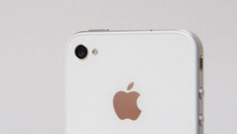 27 aprile: iPhone 4 bianco nei negozi? (Aggiornato)