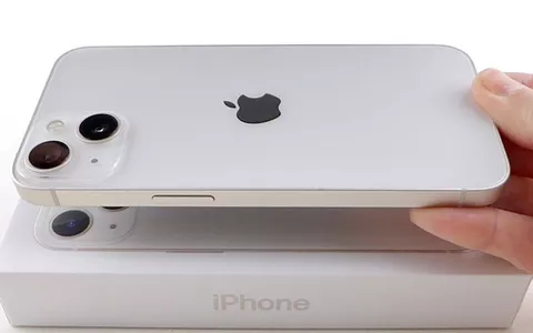 150€ di sconto SUBITO per l'iPhone 13 GALASSIA su Amazon: ma devi fare in fretta