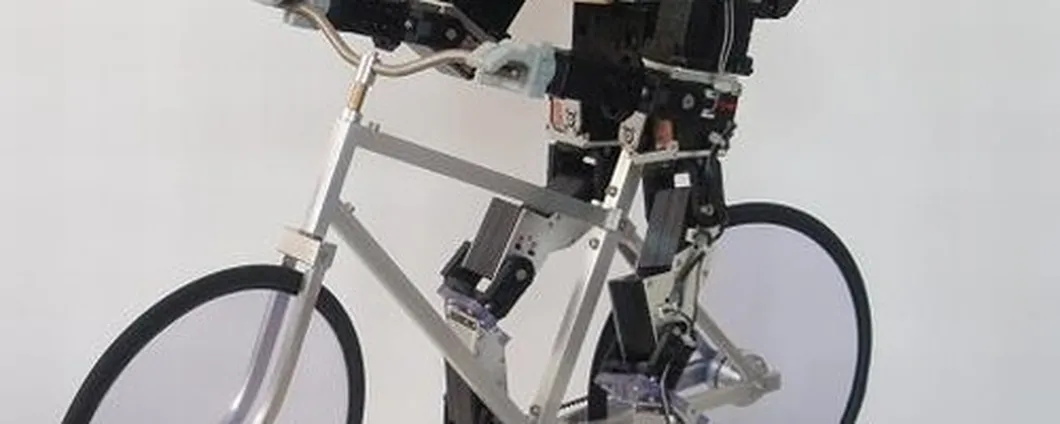 Primer-V2: piccolo robot che va in bicicletta