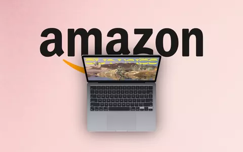 MacBook Air M2: sconto 18% su Amazon, anche a rate