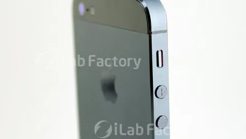 iPhone 5, foto per il modello assemblato