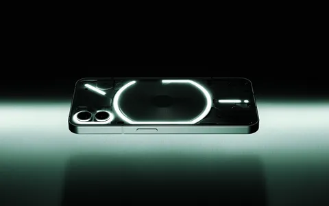Nothing presenta il suo Phone (1), design unico ed ecosistema connesso e aperto