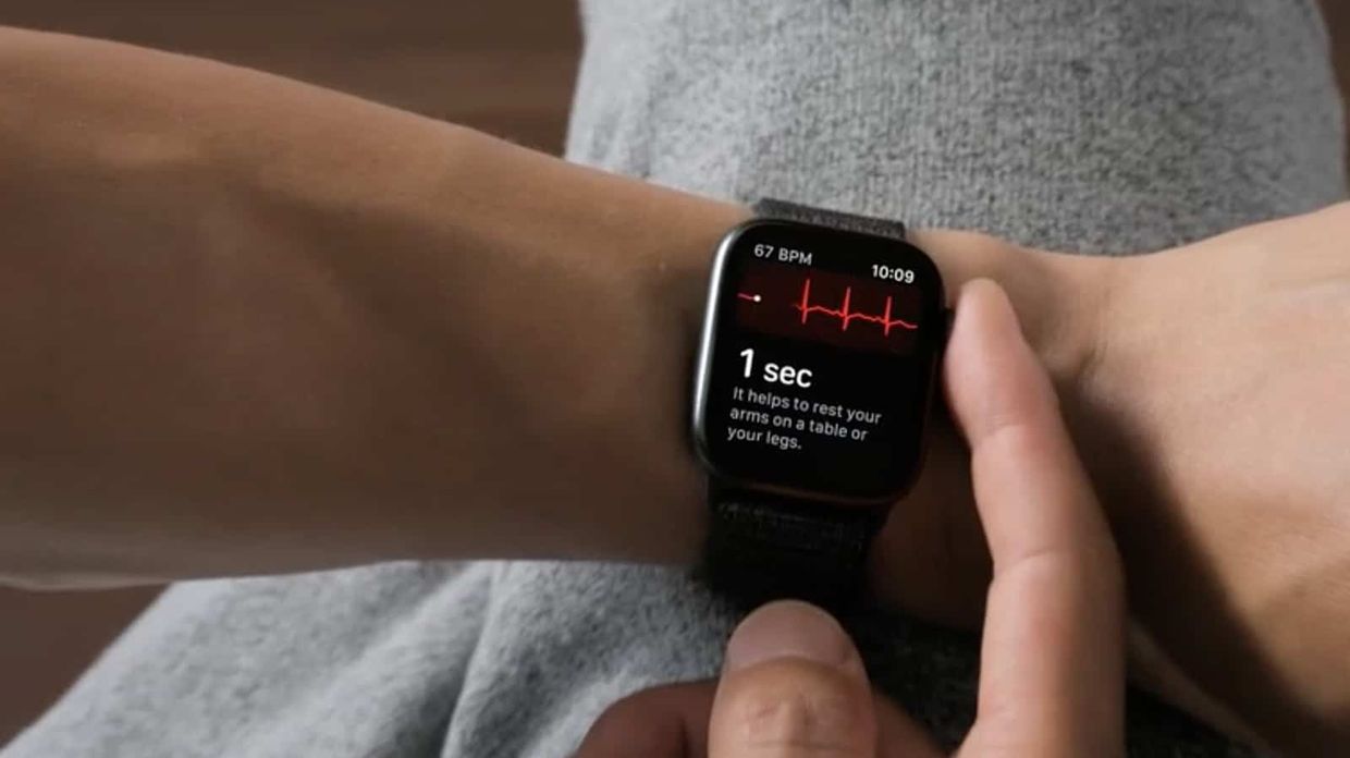 galaxy watch active com iphone