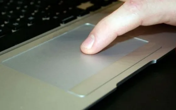 MacBook Pro Multi-touch imminenti?