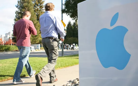 Apple: nuova class-action da parte di 20.000 dipendenti