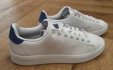 Adidas advantage 2025 uomo amazon