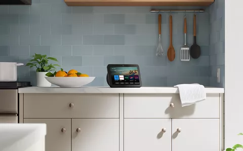 Nuovo Echo Show 8 2023 con MAXI display e Alexa DISPONIBILE su Amazon a -15%