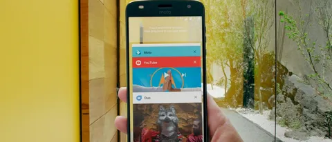 Android 8.0 Oreo per 12 smartphone Motorola
