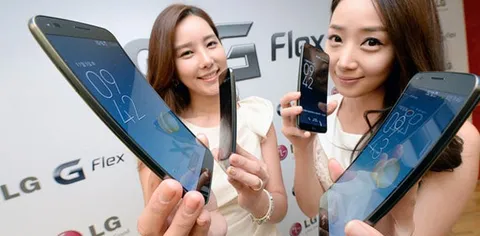 LG G Flex in Italia da febbraio, a 899 euro