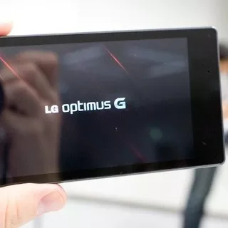 LG Optimus G2 sfiderà il Galaxy Note II nel 2013