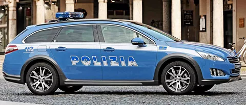 Peugeot 508 RXH: un'auto ibrida per la Polizia
