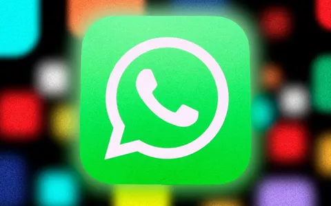 WhatsApp: arrivano reazioni ai messaggi con doppio tap