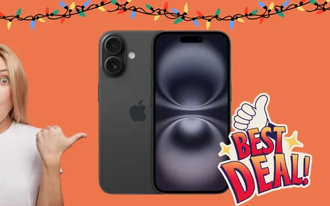 Apple iPhone 16: su Amazon risparmi 150€ (con consegna prima di Natale)
