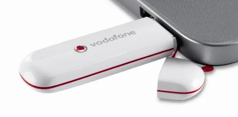 Vodafone: internet a metà prezzo