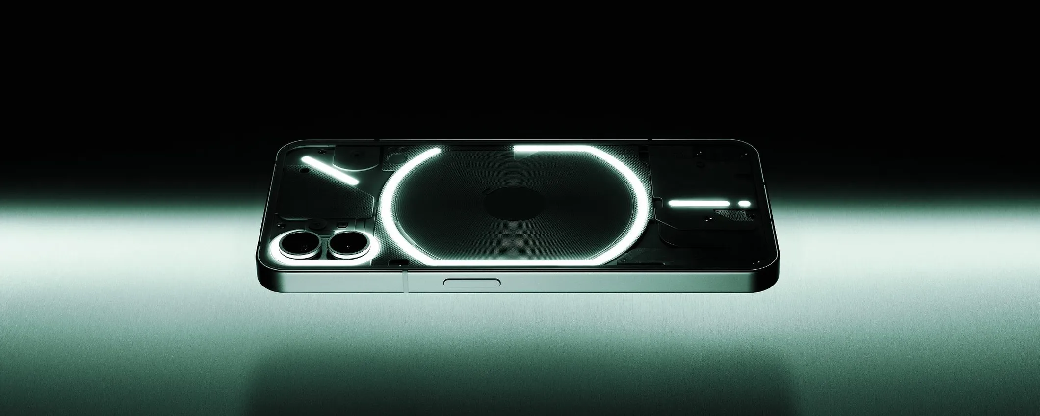 Nothing presenta il suo Phone (1), design unico ed ecosistema connesso e aperto