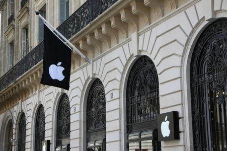 Francia, sciopero negli Apple Store il giorno di iPhone 5