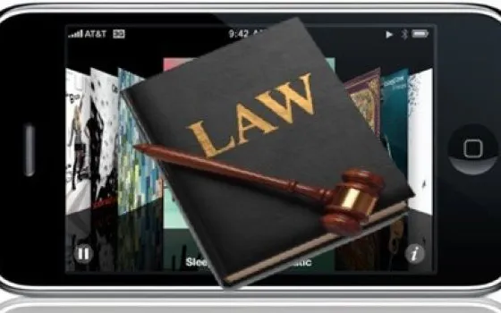 Mozilla e Skype si schierano per il jailbreak di iPhone