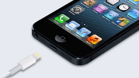 Phil Schiller parla di NFC, ricarica wireless e connettore Lightning