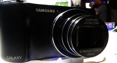 Samsung Galaxy Camera: fotocamera con Android