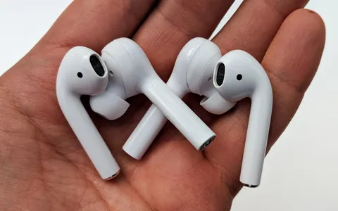Huawei FreeBuds, gli auricolari wireless 