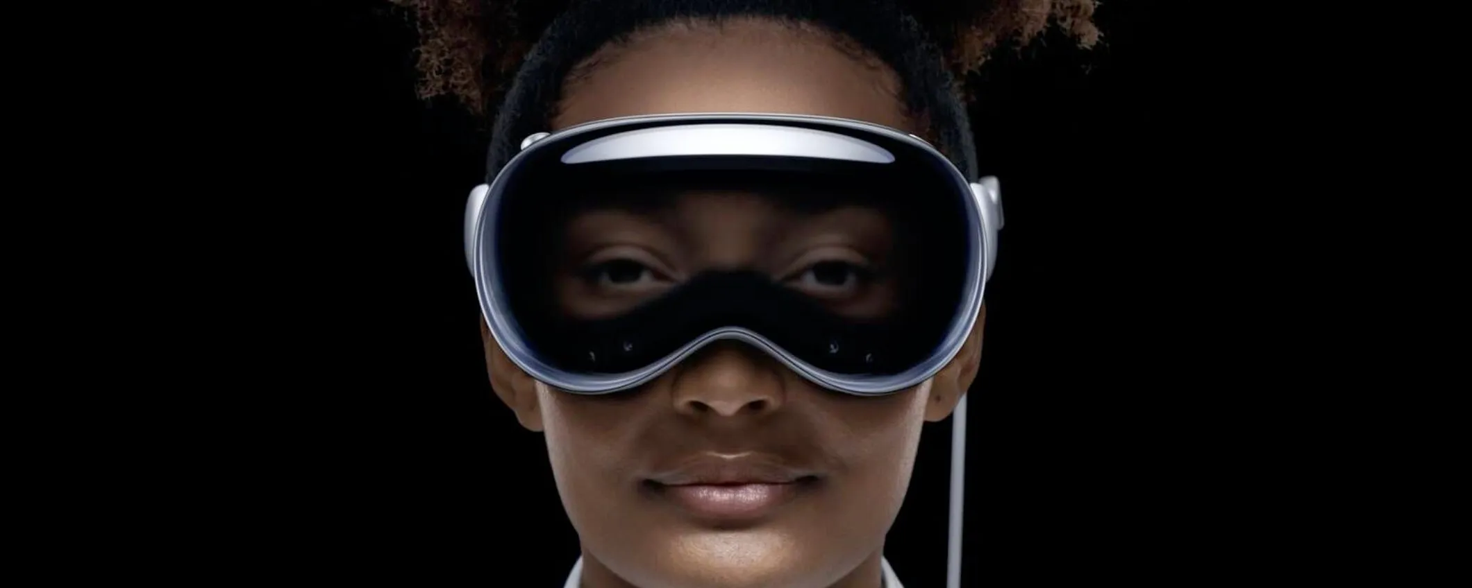 Apple presenta Apple Vision Pro, il visore AR/VR che rivoluzionerà il mondo della realtà mista