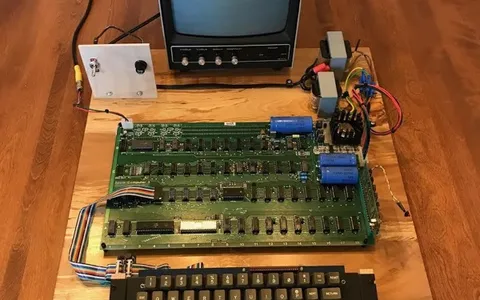 Apple-1 “Shoolsky”, all'asta uno dei primi computer di Apple