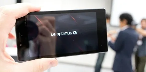 LG Optimus G2, online le specifiche tecniche
