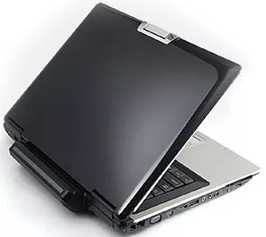 Asus C90, il portatile per videogiocare
