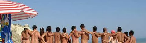Skinbook: il social network per nudisti