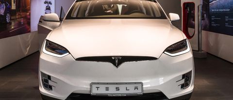 Tesla aggiorna l'hardware dell'autopilot