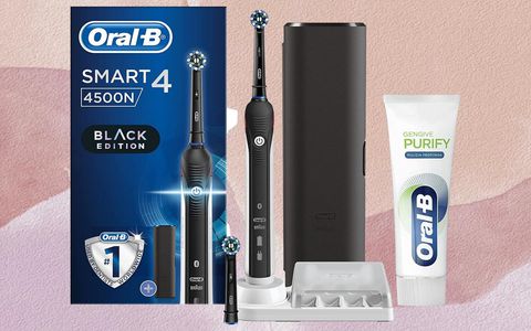 Oral-B ti fa spazzolare i denti come un PRO, kit esclusivo al 56%