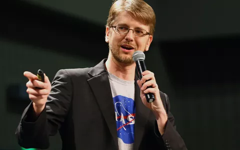 Apple assume ex-ingegnere NASA per il team AR/VR