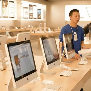 Apple Store: arriva il table-selling