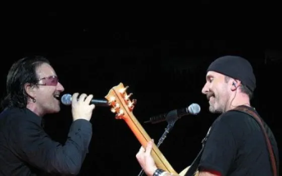 U2 Mobile Album arriva su BlackBerry e non su iPhone